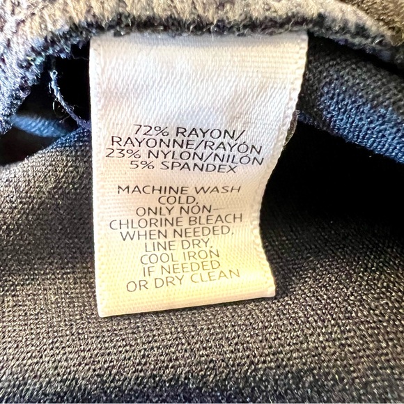 NWT LOFT navy blue stirrup pants pull-on studded accent minimalist preppy MP - Picture 9 of 10